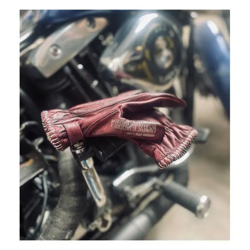 13 And A Half Magazine Loud Ride Leather Gloves Burgundy