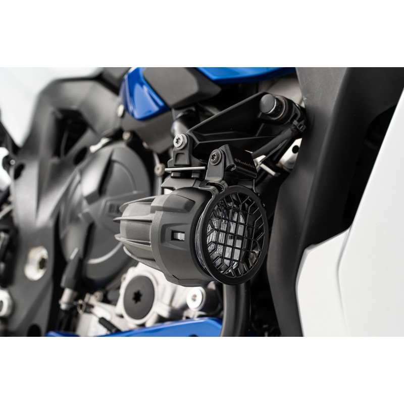 BMW LED Lights Protection Grille – Nano