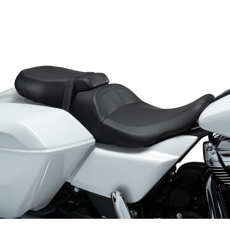 Harley Davidson 52400329 Low-Profile Passenger Pillion – Smooth KIT,PASS SEAT,LOW PRO REACH SM