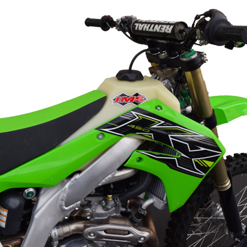 IMS – Large-Capacity Gas Tanks (Kawasaki)