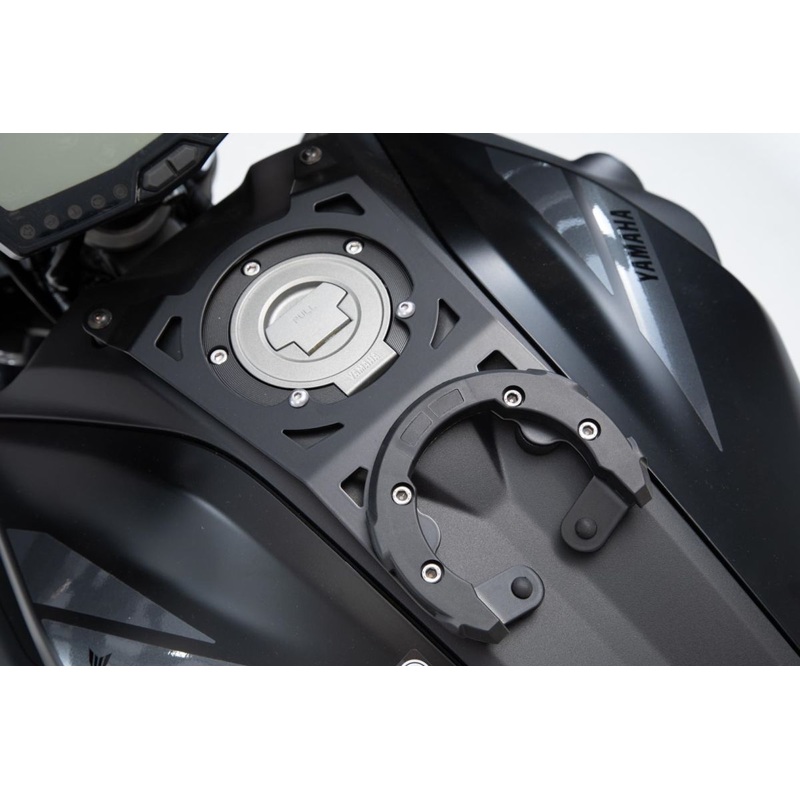 SW-Motech Evo Tank Bag Ring Kit Black – 35020523